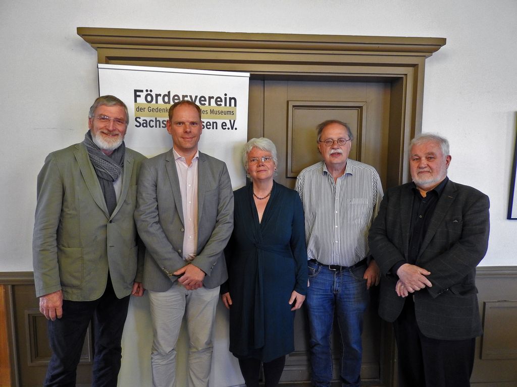 Der Vorstand des Fördervereins (v. l. n. r.): Rainer E. Klemke, Dr. Axel Drecoll, Dr. Katrin Grüber, Dieter Starke, Prof. Dr. Jürgen Kocka