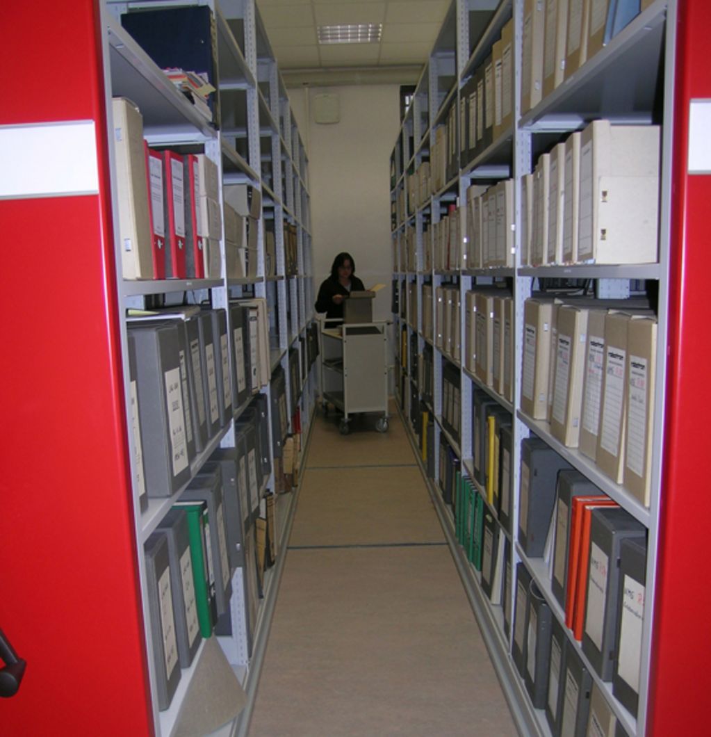 Blick in das Archiv der Gedenkstätte Sachsenhausen (Foto: GuMS)