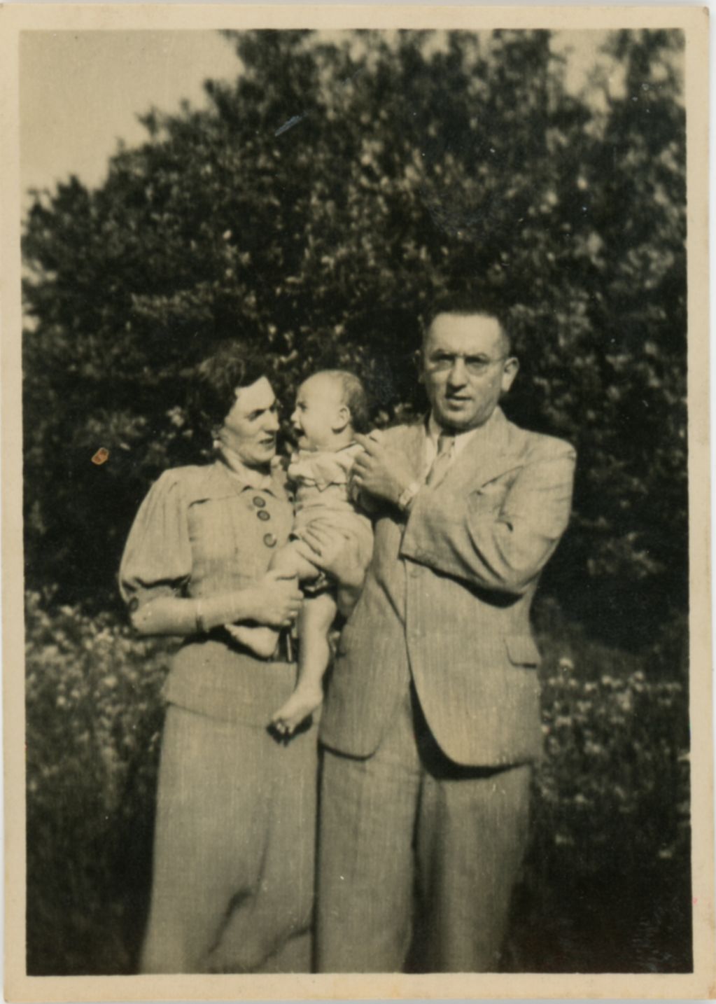 Familie Prager in Shanghai, Frühsommer 1939 (Privatbesitz)