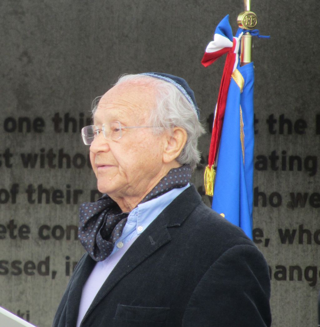 Alexander Fried (1925-2022)