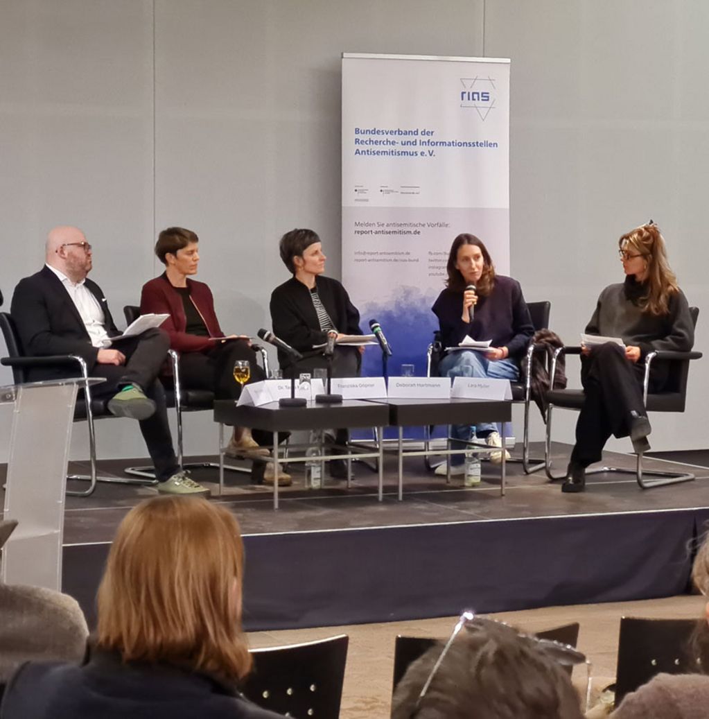 Podiumsgespräch anlässlich der Vorstellung einer Publikation des Bundesverbandes RIAS (Foto: SBG/Seferens)